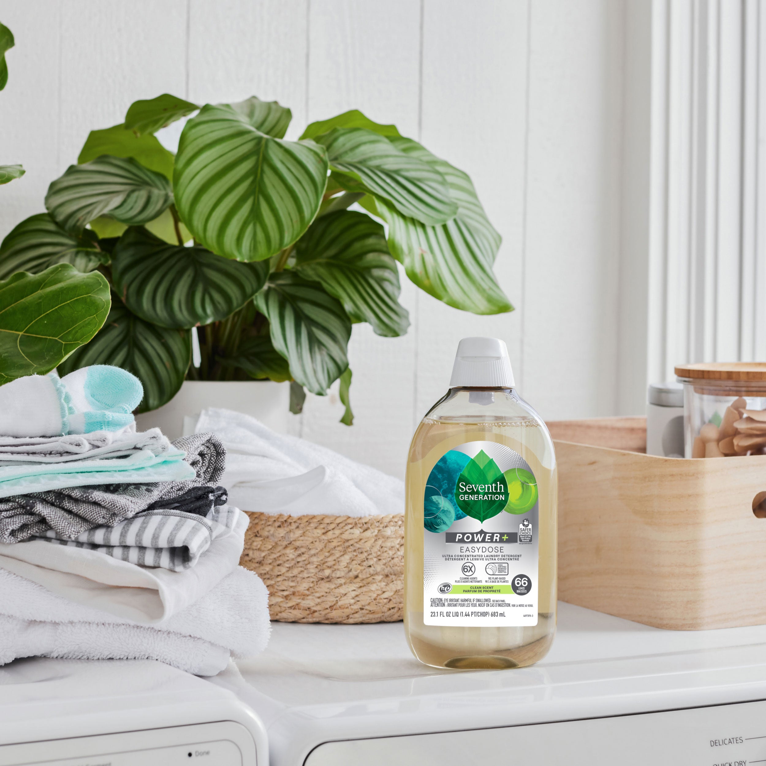EasyDose™ Power+™ Ultra Concentrated Laundry Detergent - Clean Scent
